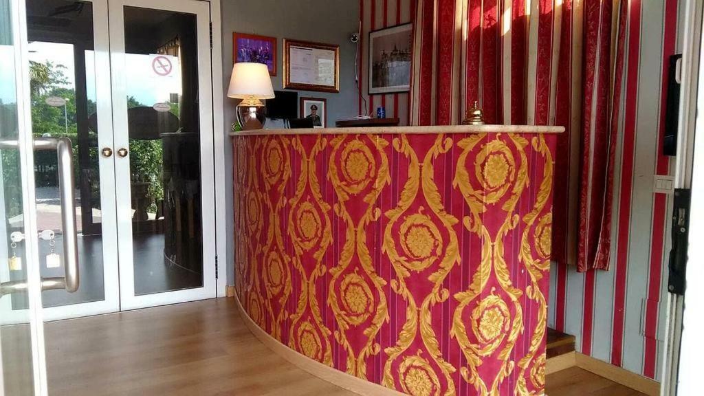 Hotel Magnolia Valmontone Zewnętrze zdjęcie