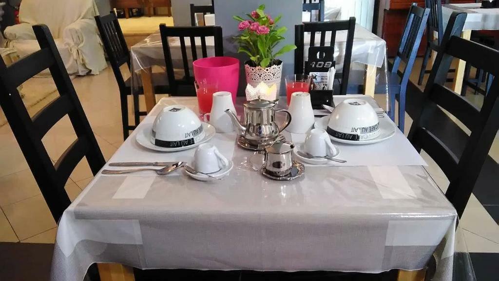 Hotel Magnolia Valmontone Zewnętrze zdjęcie